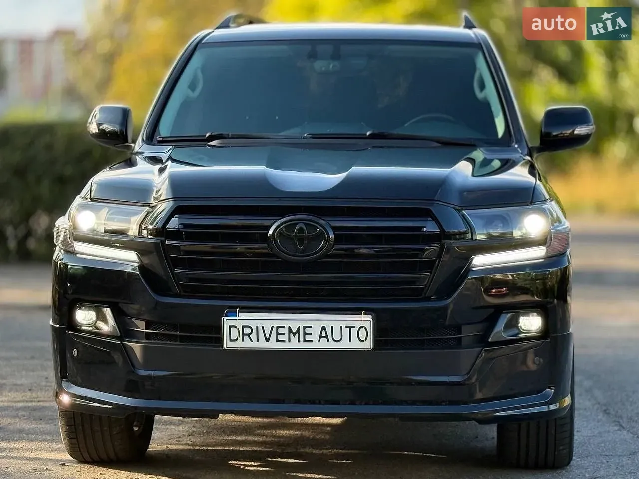 Toyota Land Cruiser 2019 photo 2