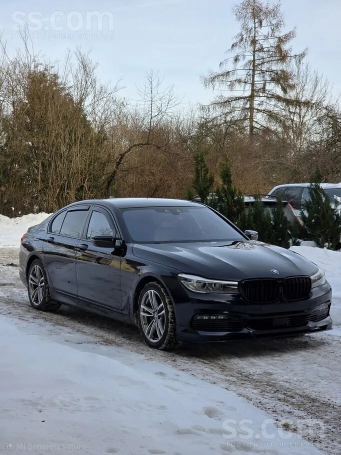 BMW 730 2016 photo 4