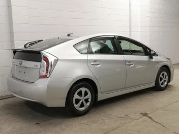 Toyota Prius 2015 photo 3