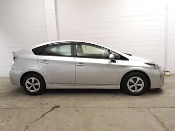 Toyota Prius 2015 photo 4
