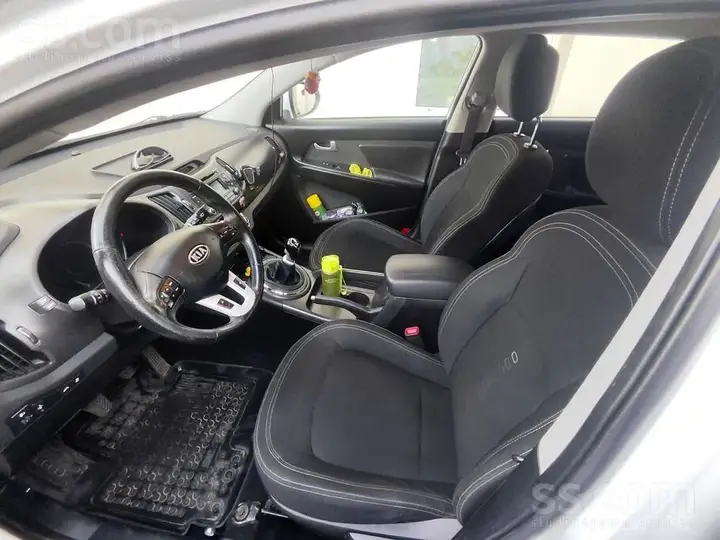 Kia Sportage 2010 photo 5