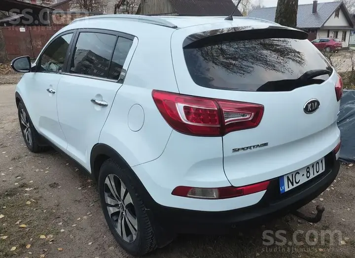 Kia Sportage 2010 photo 4