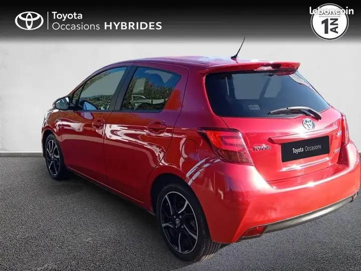 Toyota Yaris 2016 photo 2