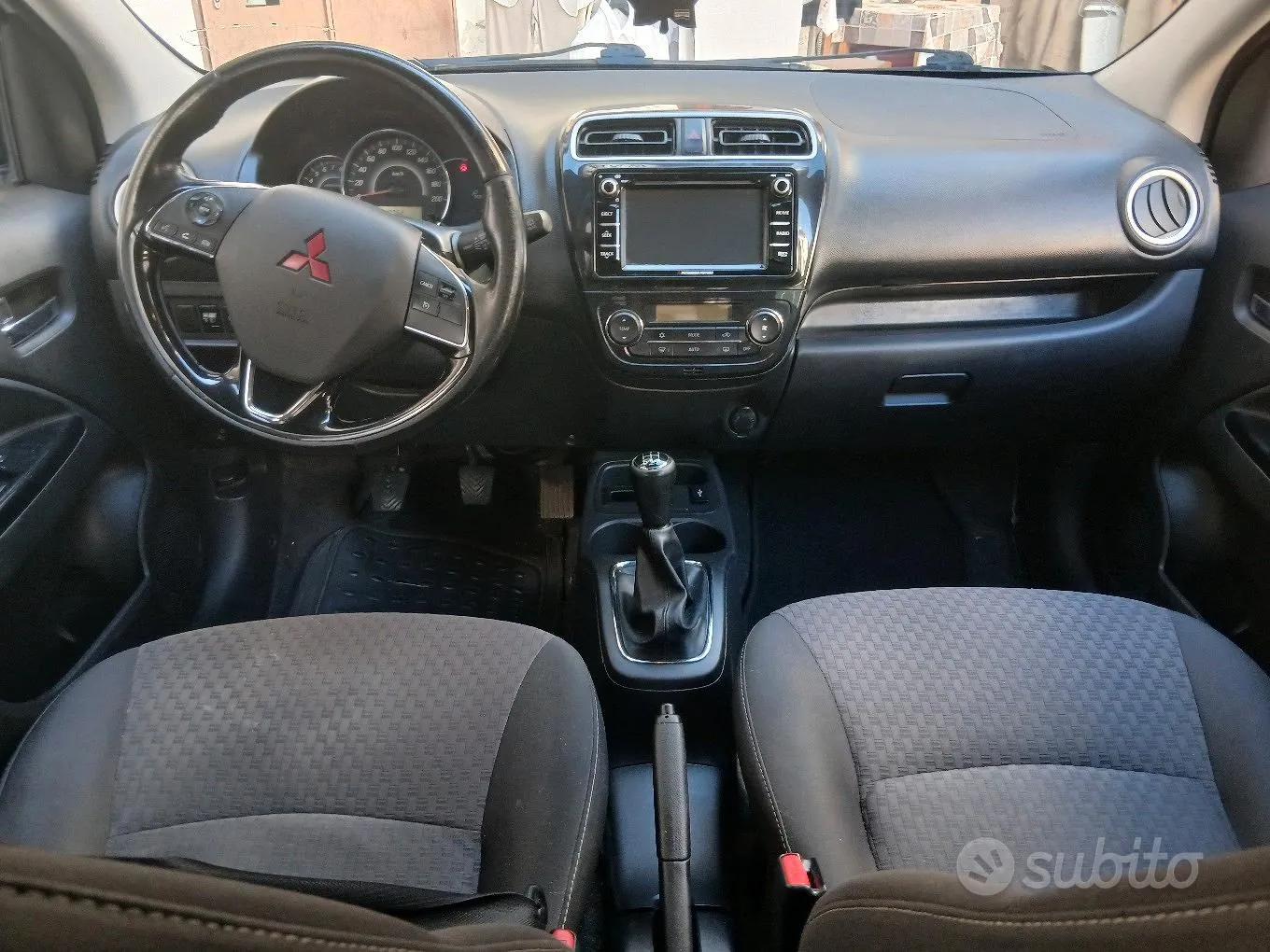 Mitsubishi Space Star 2021 photo 2