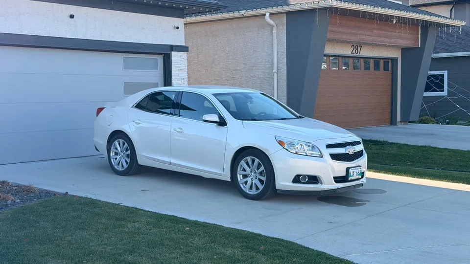 Chevrolet Malibu 2013 photo 2