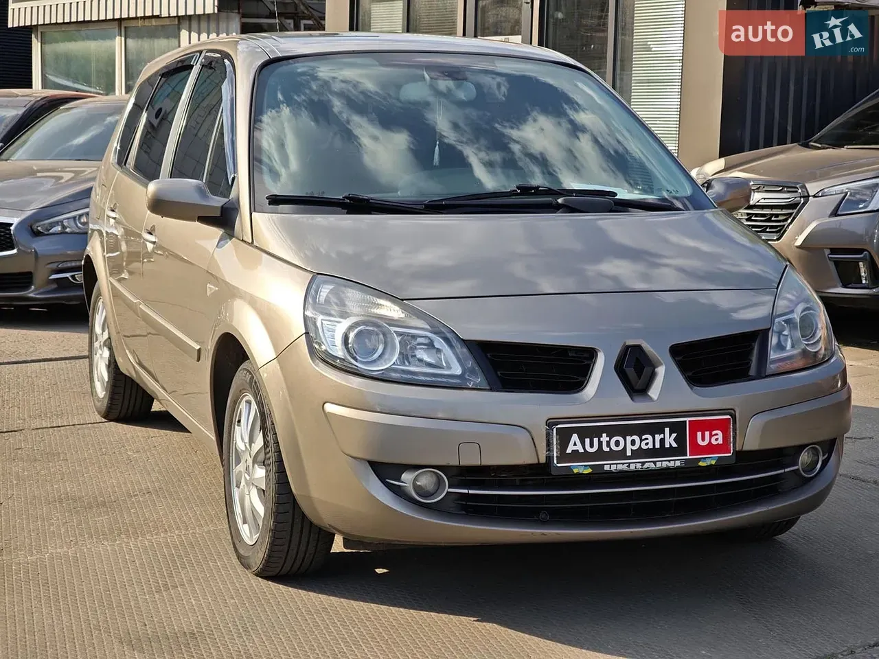 Renault Scenic 2009 photo 3