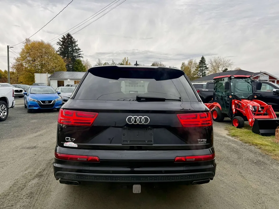 Audi Q7 2018 photo 4