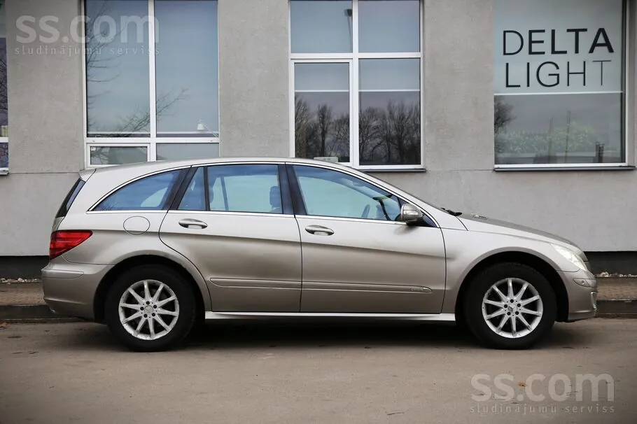 Mercedes-Benz R320 2006 photo 3