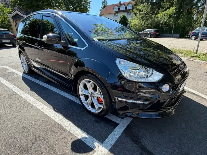 Ford S-Max 2011 photo 3