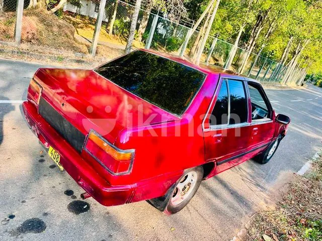 Mitsubishi Lancer 1987 photo 2