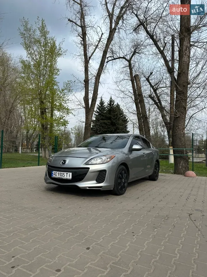 Mazda 3 2012 photo 2