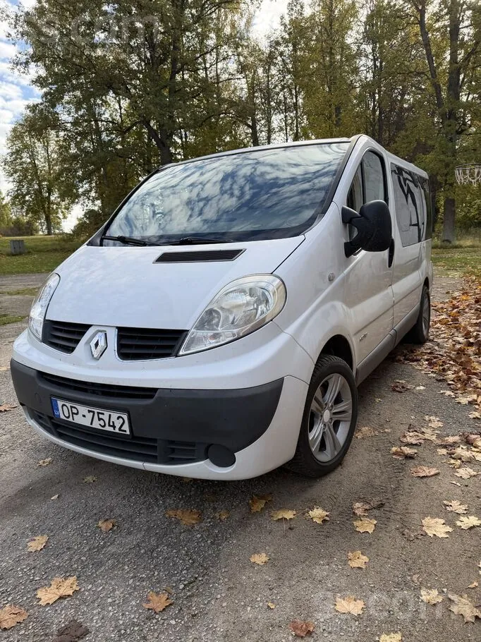 Renault Trafic 2010 photo 3
