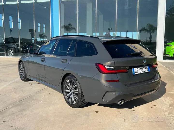 BMW 318D 2021 photo 3