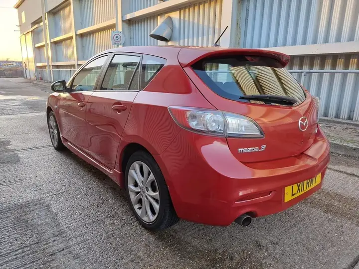 Mazda 3 2011 photo 4
