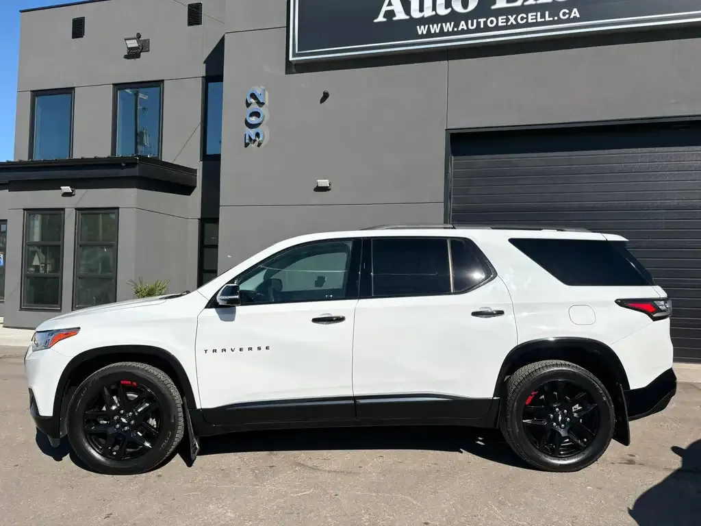Chevrolet Traverse 2020 photo 2