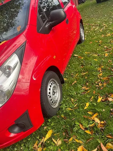 Chevrolet Spark 2011 photo 2