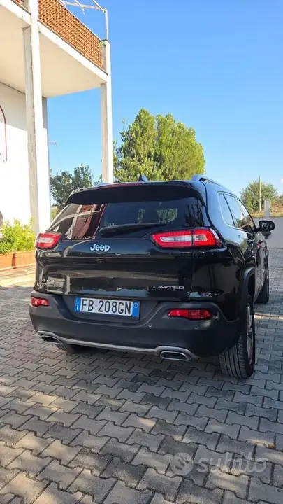 Jeep Cherokee