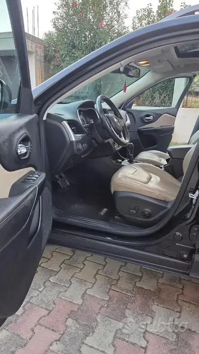 Jeep Cherokee 2015 photo 5