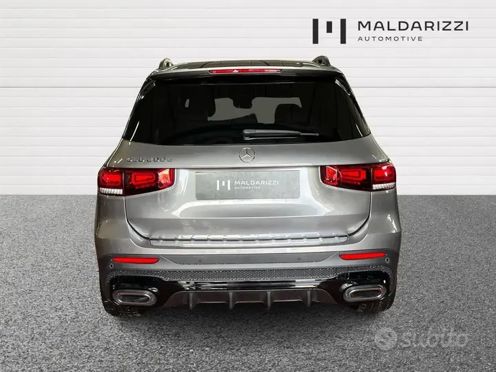 Mercedes-Benz Glb 2023 photo 3