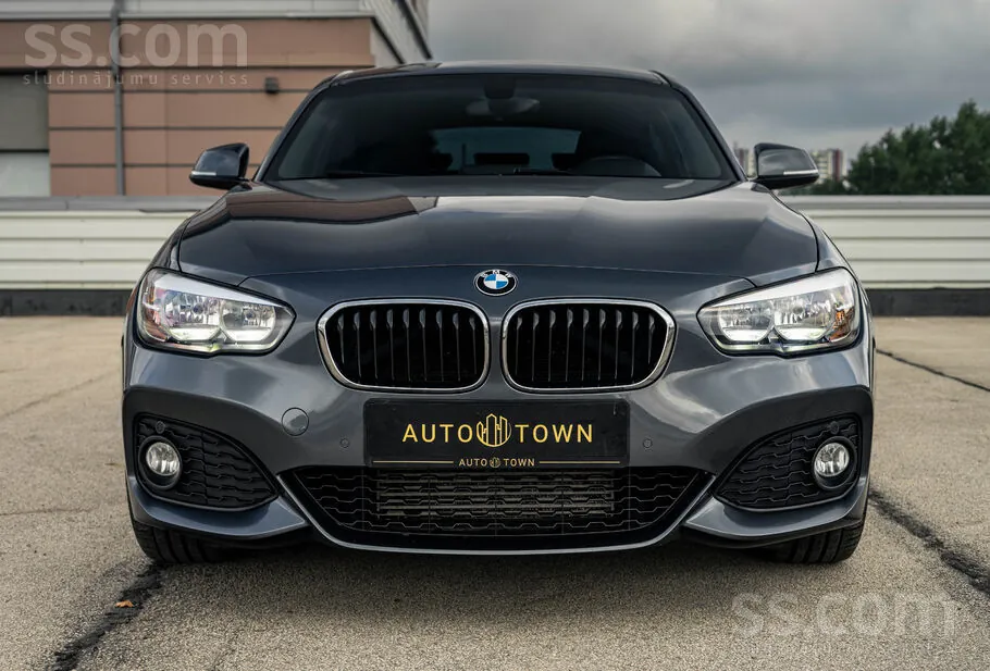 BMW 120I 2015 photo 3