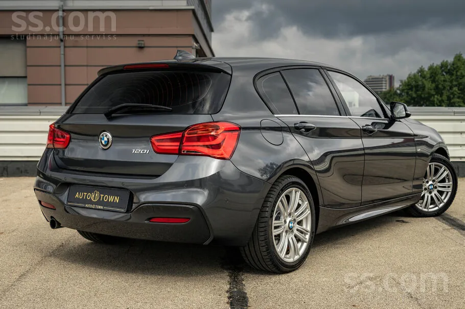 BMW 120I 2015 photo 5