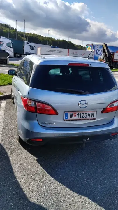 Mazda Mazda5