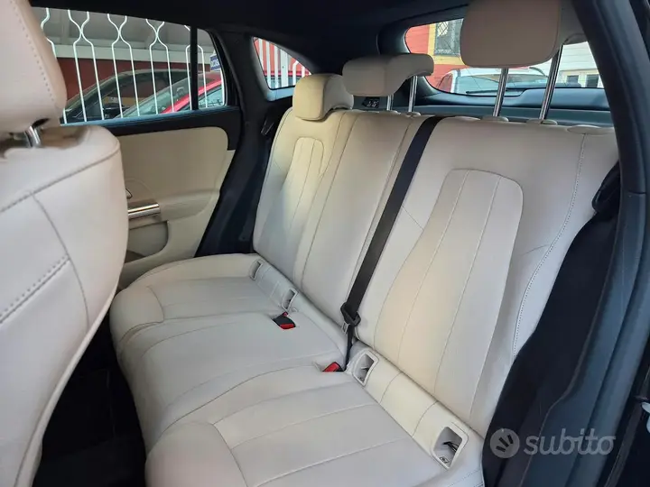 Mercedes-Benz Gla 2024 photo 5