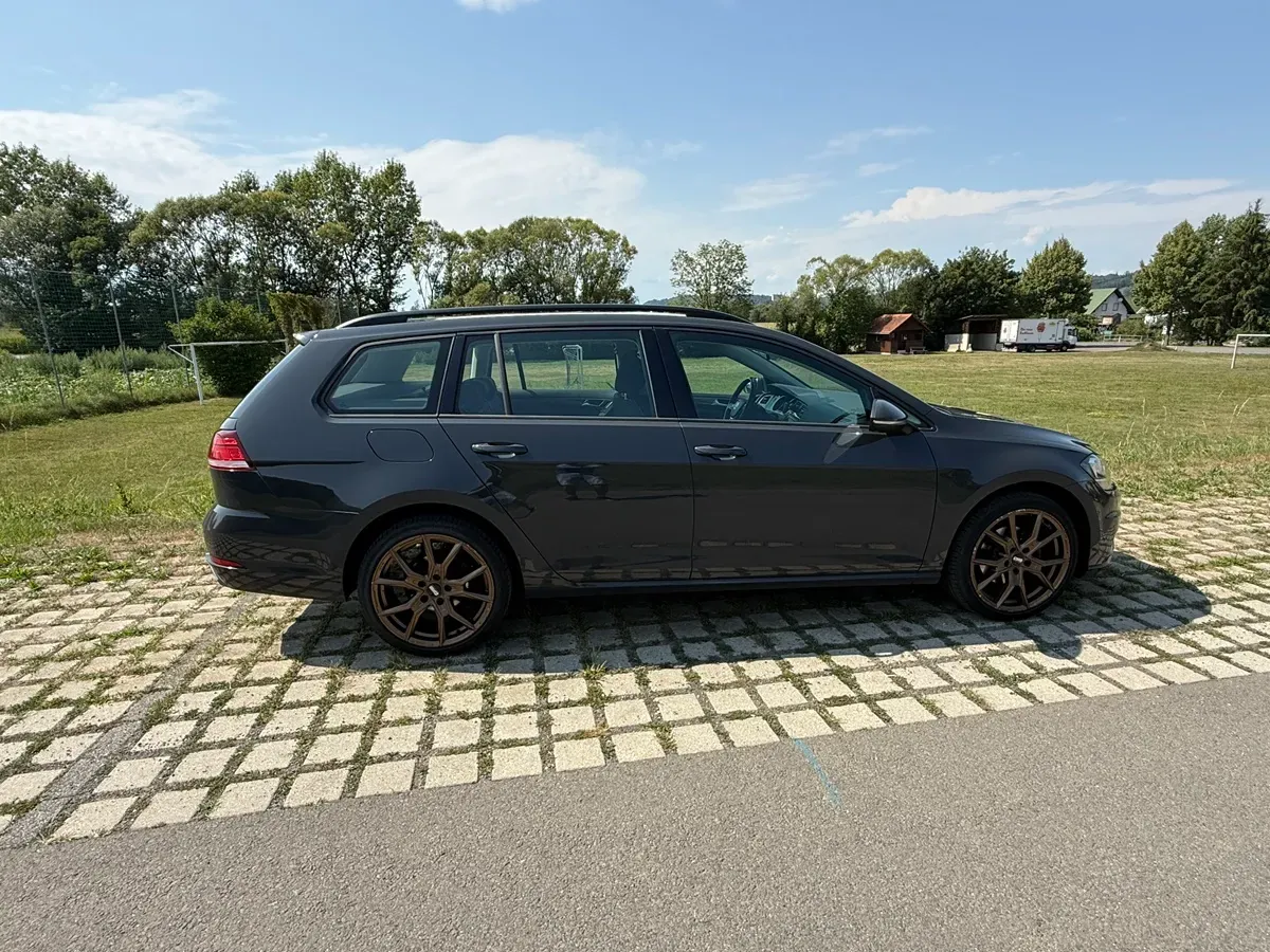 Volkswagen Golf 2018 photo 3