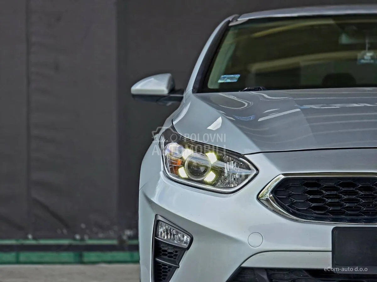 Kia Ceed 2022 photo 5