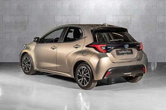 Toyota Yaris 2023 photo 3