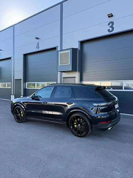 Porsche Cayenne 2019 photo 2