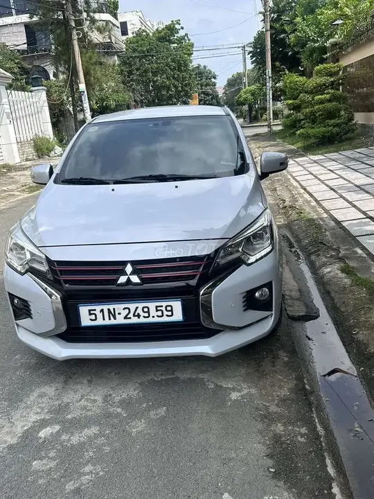 Mitsubishi Attrage