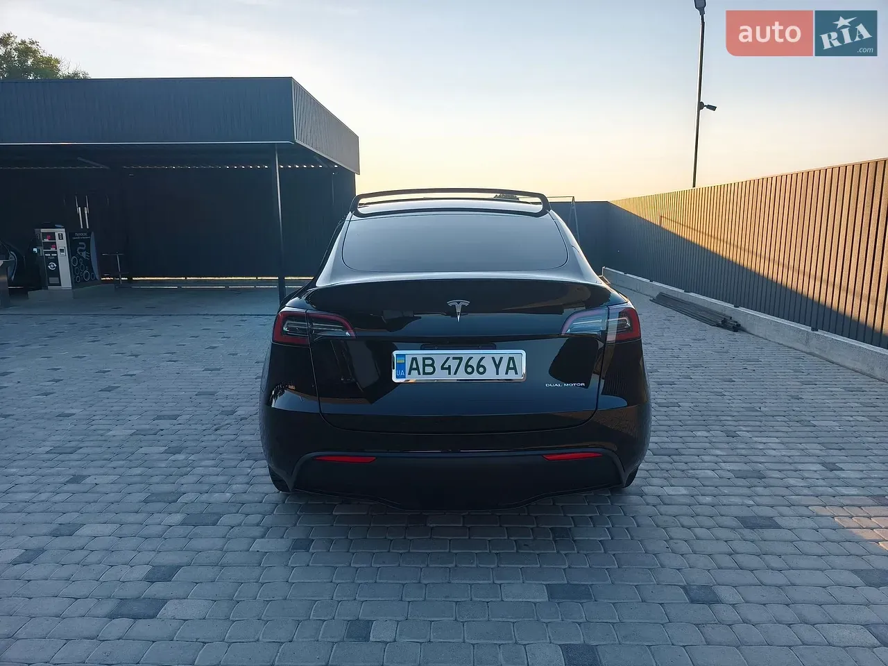 Tesla Model Y 2022 photo 4