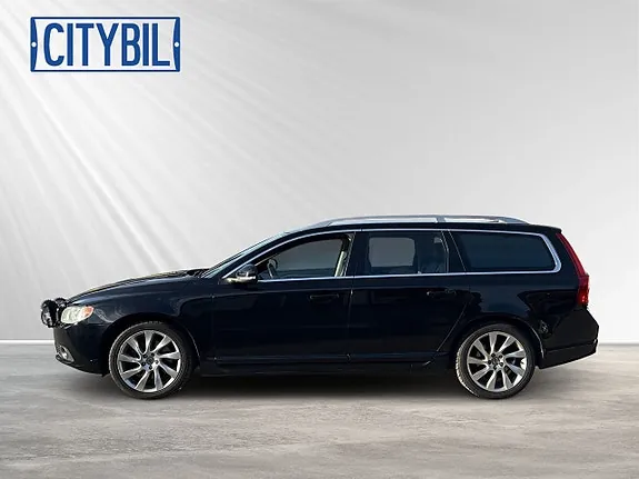 Volvo V70 2012 photo 2