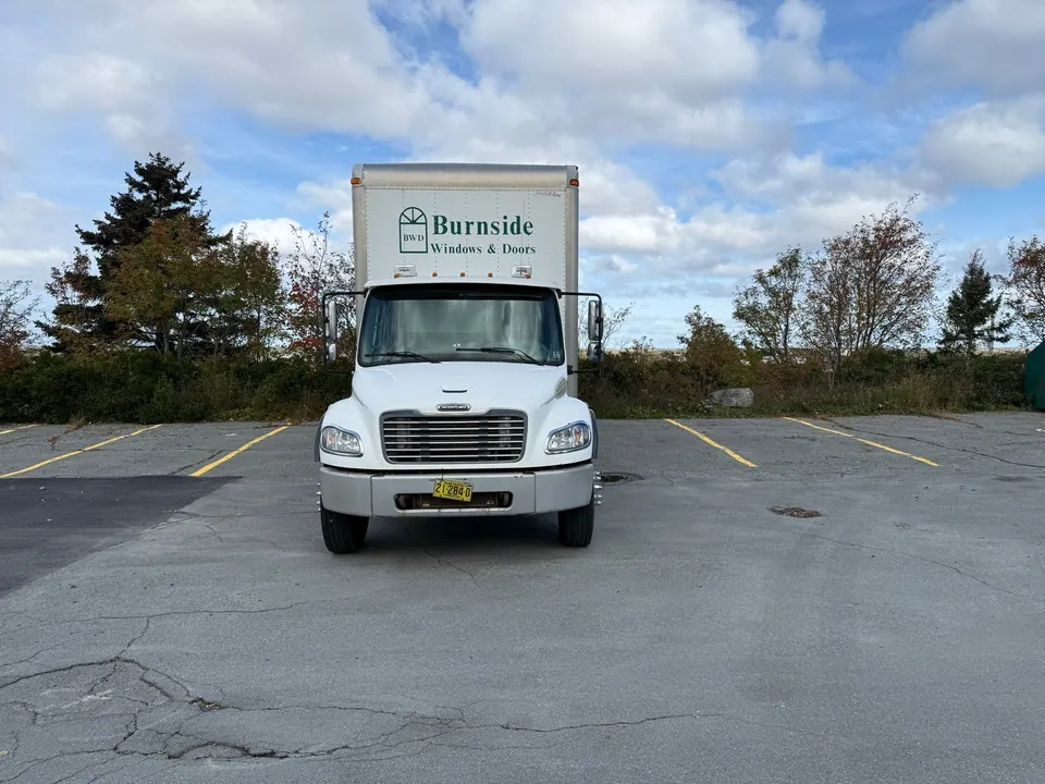 Freightliner Freightliner 2004 photo 2
