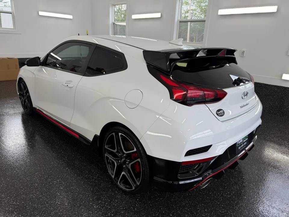 Hyundai Veloster 2022 photo 2