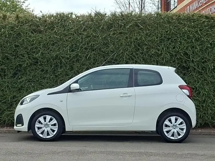 Peugeot 108 2014 photo 4