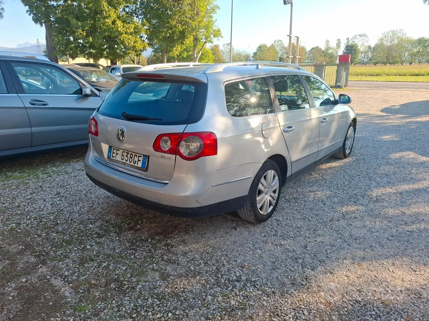 Volkswagen Passat 2010 photo 4