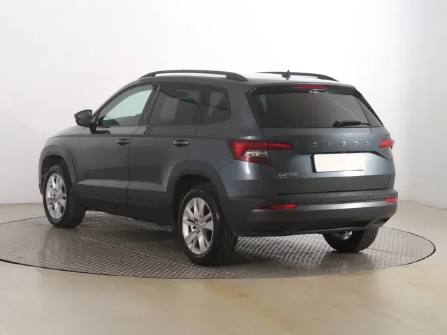 Skoda Karoq 2020 photo 3