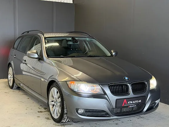 BMW 318D 2009 photo 2