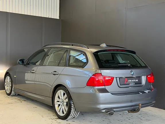 BMW 318D 2009 photo 5