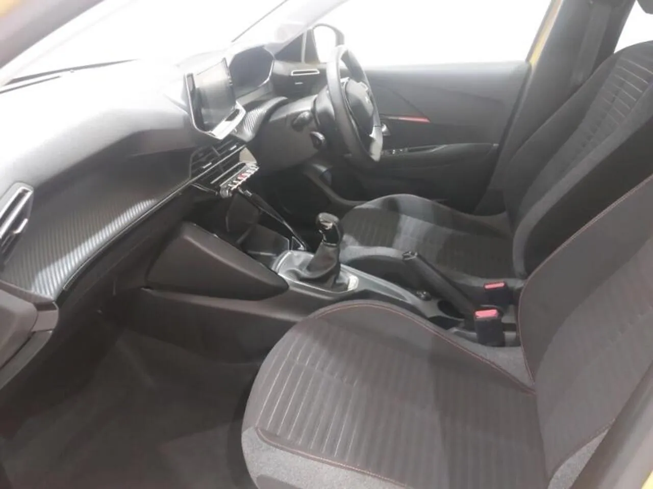 Peugeot 208 2023 photo 5