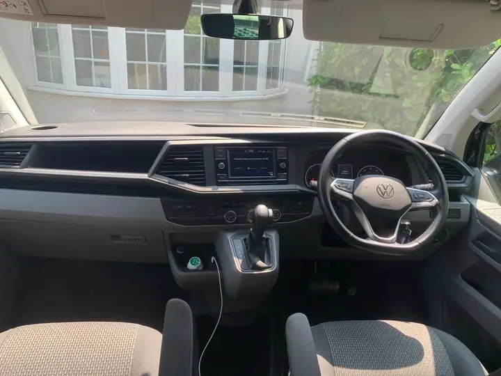 Volkswagen Transporter 2023 photo 5