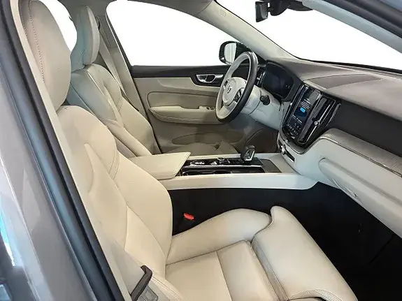 Volvo Xc60 2024 photo 4