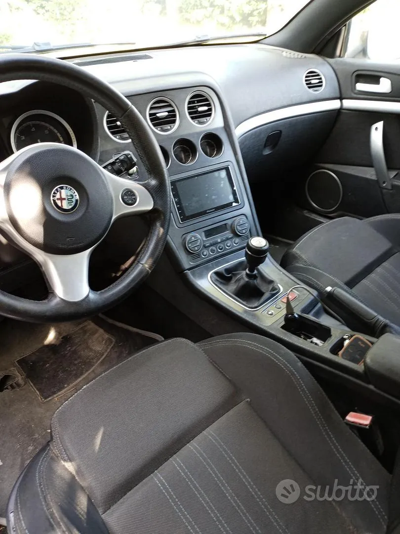 Alfa Romeo Brera 2008 photo 4