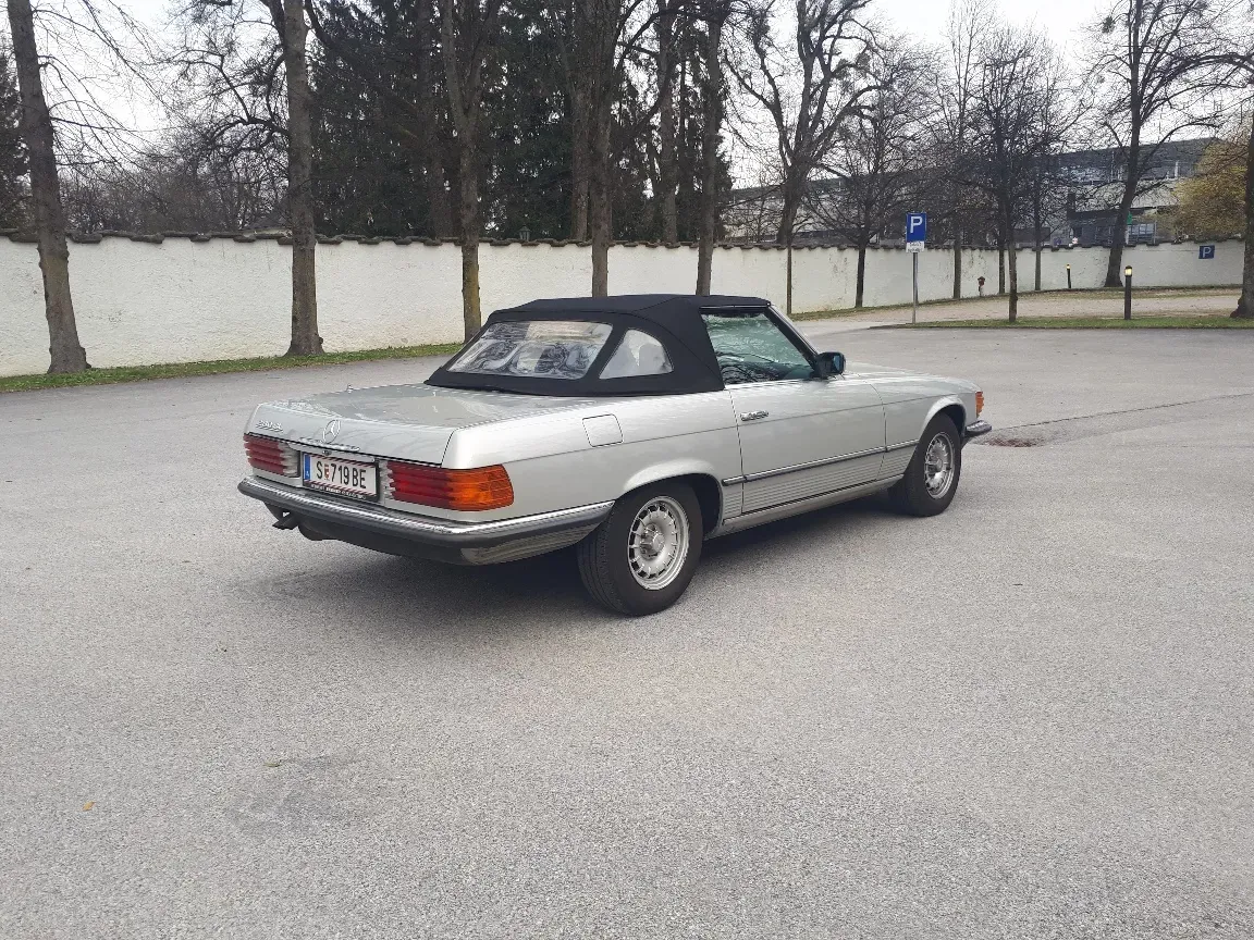 Mercedes-Benz Sl-Class 1982 photo 2