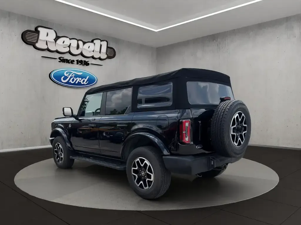 Ford Bronco 2022 photo 4