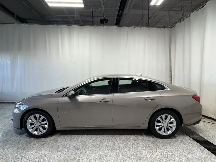 Chevrolet Malibu 2023 photo 5