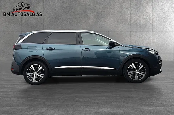 Peugeot 5008 2017 photo 3