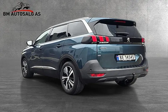 Peugeot 5008 2017 photo 5